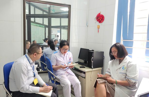 Ảnh dạy sinh viên 2